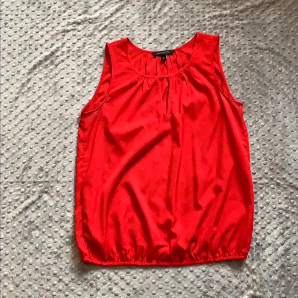 Sleeveless red dressy tank top